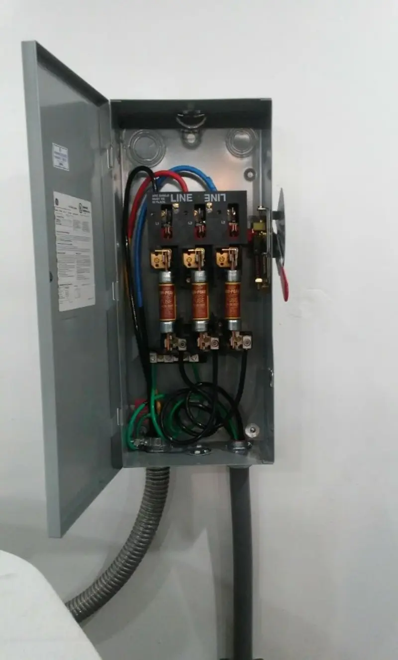Three-phase disconnect switch installed for Electrical Wiring & Rewiring in Highlands